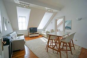 Трёхкомнатная квартира в центре