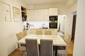 Квартира с тремя комнатами на Новом Руднике