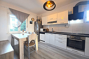 Четырехкомнатная квартира в Семеделе