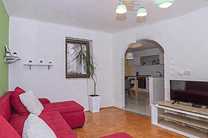 Квартира на три комнаты в Пиране