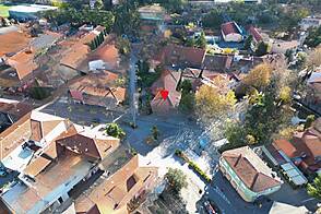 Квартира с четырьмя комнатами в Изоле