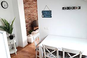 Квартира с двумя комнатами и балконом в Люции