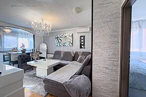 Трехкомнатная квартира в районе Новая Копер