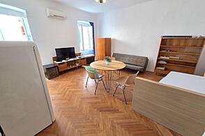 Пиран, трёхкомнатная квартира