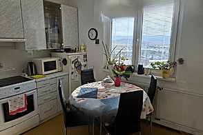 Двухкомнатная квартира в Копере.