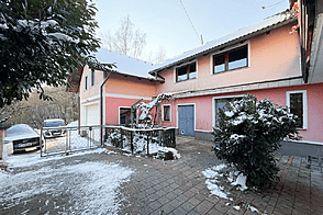 Дом, Явор, Любляна, Добрунье.