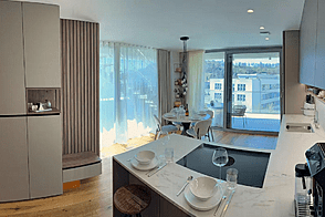 Центр: квартира с пятью и более комнатами