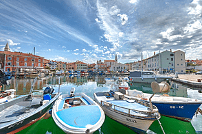 Квартира с одной комнатой в Изоле