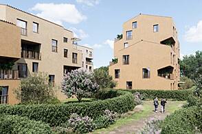 Квартира с четырьмя комнатами в резиденции Моментум в Изоле