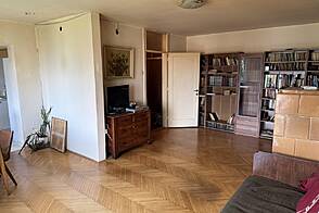 Трехкомнатная квартира на улице Майяронова