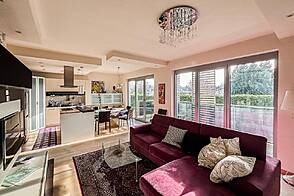 Трёхкомнатная квартира в Новом Кошезе