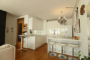 Квартира с двумя комнатами в районе Шишка