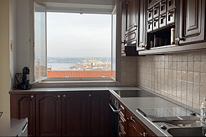 Квартира с тремя комнатами в Копере