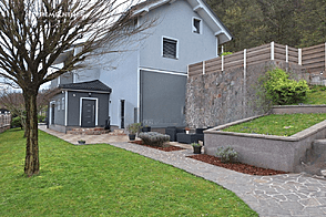 Тихое Место, Дом