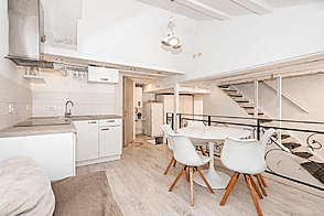 Квартира с четырьмя комнатами в Пиране