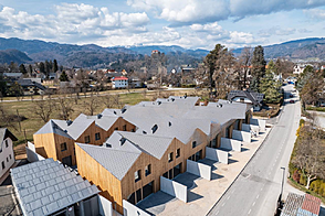 Резиденция Озеро дом с террасой