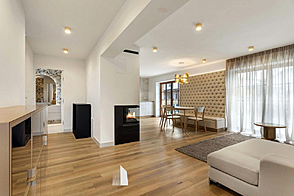 В начале Бледа находится дом