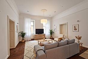 Трёхкомнатная квартира в центре