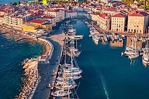 Четырехкомнатная квартира в Пиране