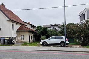 Дом с террасой в районе Вич, Лубляна