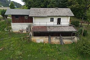 Дом, Боштань, Коньско