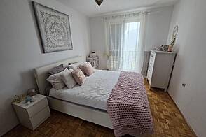 Квартира с двумя комнатами в Копере