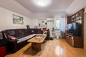 Квартира в центре, 2,5 комнаты.