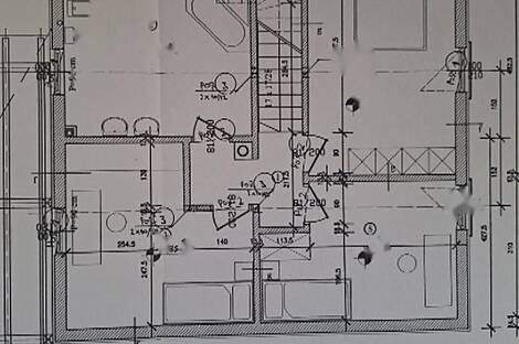 Подхом, Дом: 12