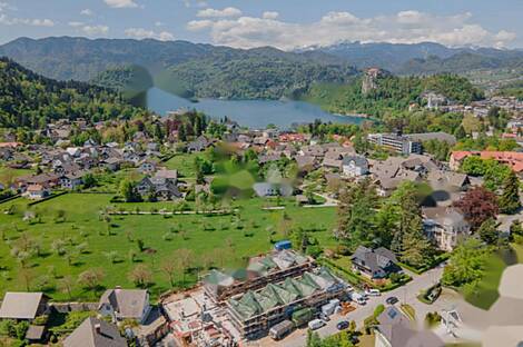 Коттедж с верандой возле озера: 10