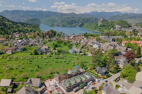 Бледский дом с террасой: 9