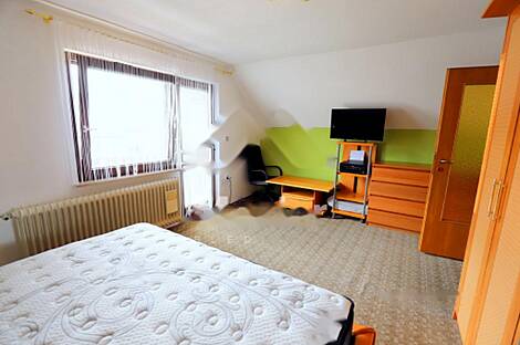 Новый Радовлица, дом на две квартиры: 17