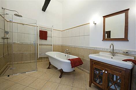 Тополовец, дом.: 12