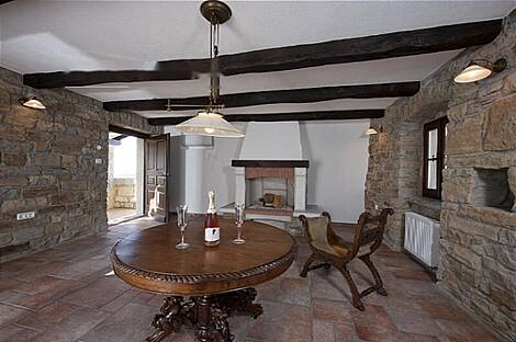 Тополовец, дом.: 18