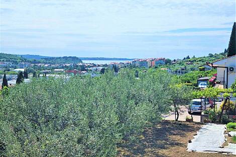 Лучия, Лиминьян, дом: 11