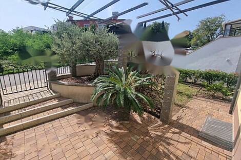 Изола, дом: 7