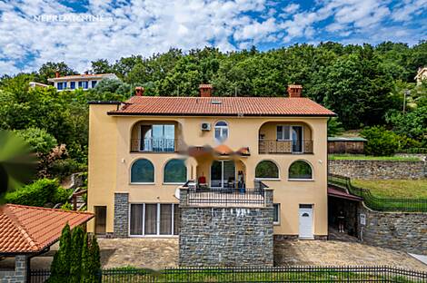 Резиденция, Корте: 4