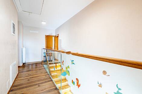 Резиденция, Корте: 11