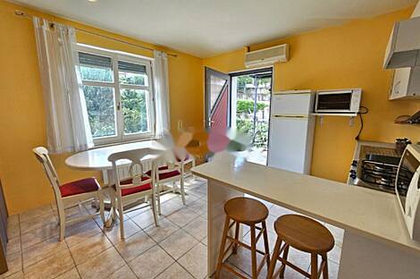 Изолский дом: 2