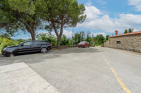 Помьян, Дом: 11