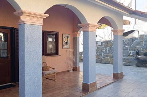 Жилой дом с террасой в Ягодье: 9