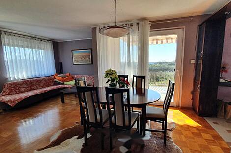 Дом с двумя этажами в Курте: 9