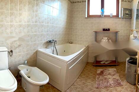 Шаред, дом: 7