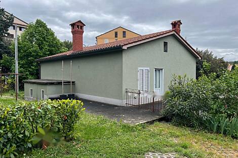 Дом в Пиране на два этажа: 1