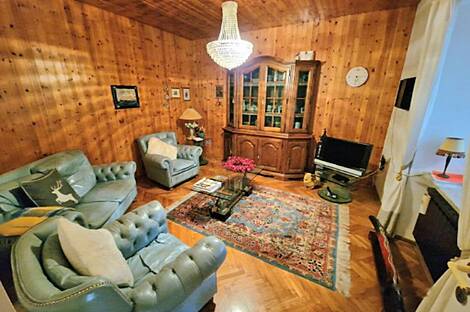 Резиденция, Чежари: 11