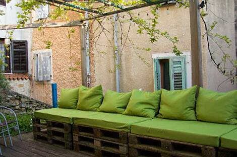 Дом, называемый Другое Пиран: 12