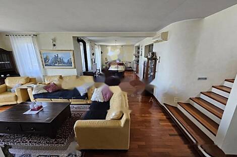 Копер, дом: 21