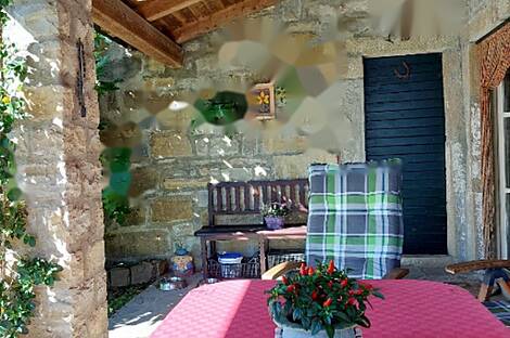 Жилище в Помяне: 20