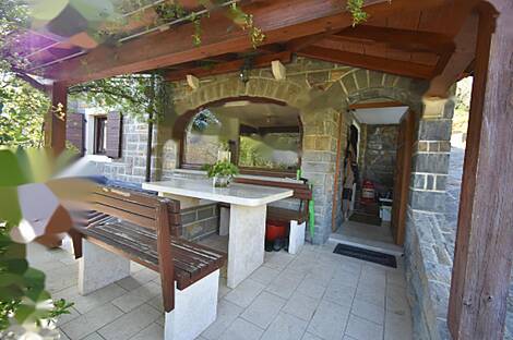 Дом Пуче с двумя этажами, расположенный в Долине Драгонье: 3