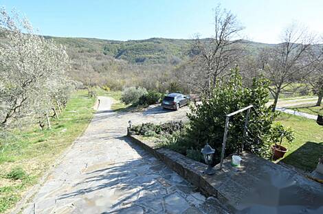 Дом Пуче с двумя этажами, расположенный в Долине Драгонье: 5