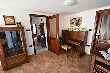 Дом Пуче с двумя этажами, расположенный в Долине Драгонье: 11